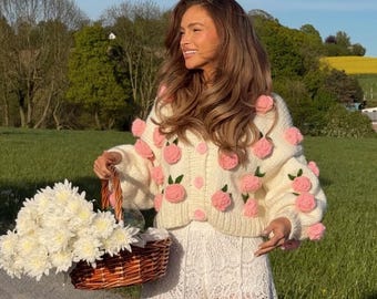 Leilayca Pink Roses Cardigan , Chunky Cropped Cardigan for Woman