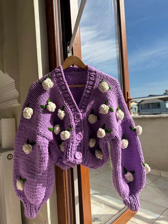 Lilac/ecru Roses Chunky Cropped Cardigan for Woman , Lilac