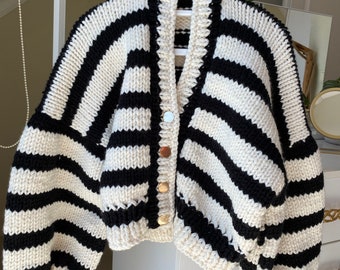 Leilayca Balloon Sleeve Black and White Striped Sweater Crop Leilayca Balloon Sleeve Black and White Striped Sweater Crop