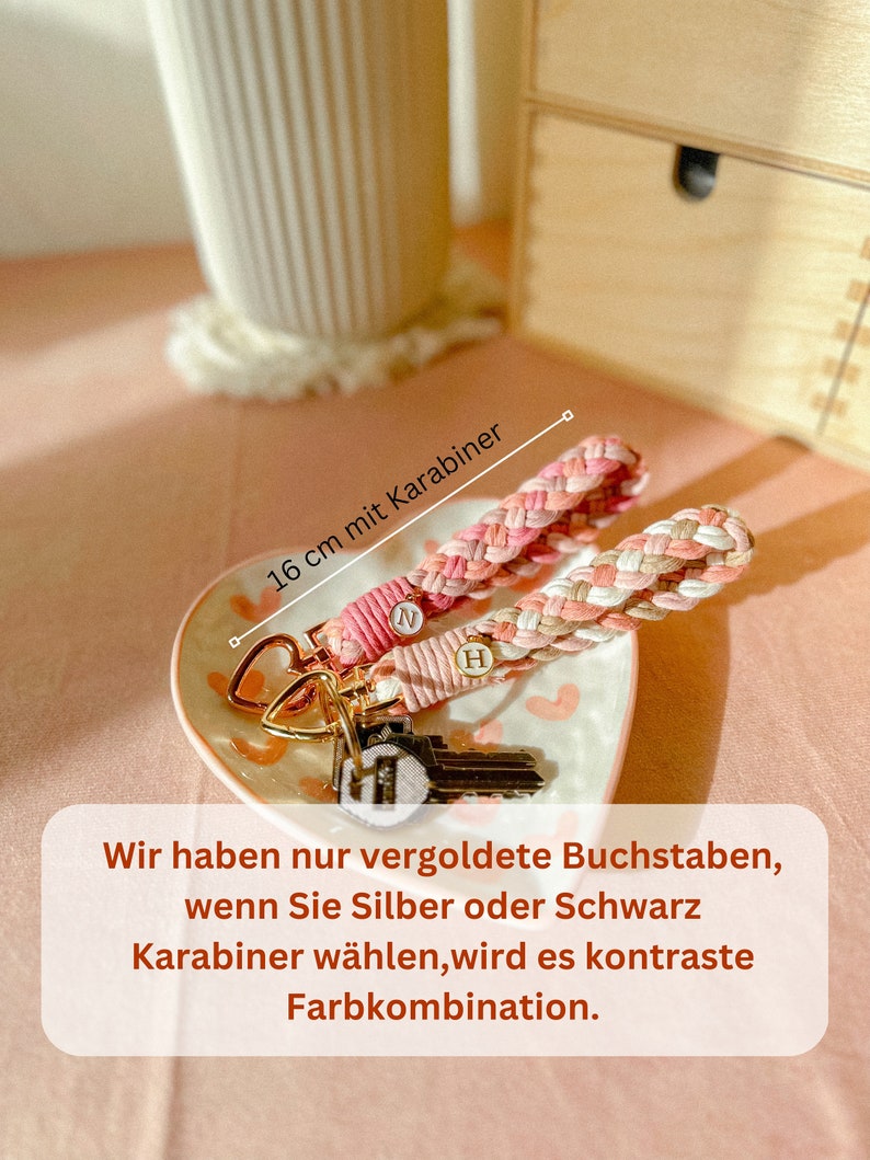 Handgefertigtes Makramee-Valentinstagsgeschenk, personalisiertes Geschenkaccessoire mit Geschenkbox, Schlüsselanhänger mit Buchstabenanhänger, personalisierte Souvenirs für Sie Bild 6