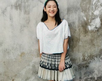 ChangStudio Vintage Miao Ethnic Costume Handwoven Cotton Indigo Dyed Pleaded Wrap Skirt/Block Print Cotton Mini Wrap Skirt Pure Vintage