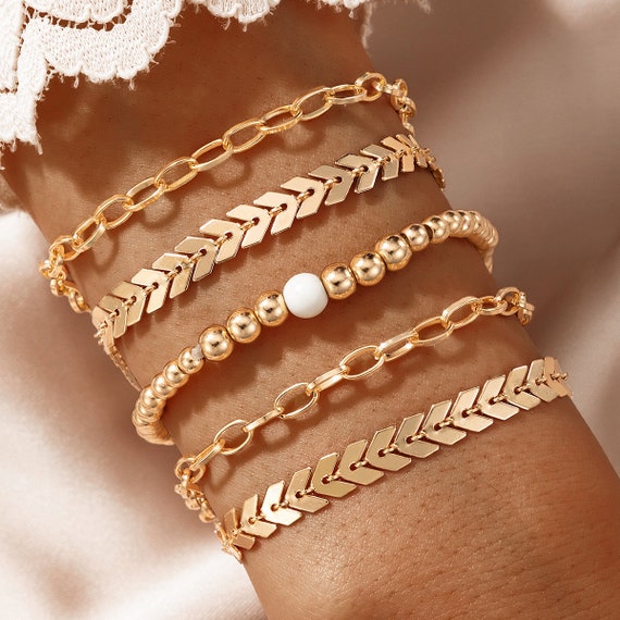 Amazon.com: 3Pcs Gold Chain Bracelet Set for Women Men 14K Gold Plated  Bracelets Adjustable Layered Cuban Paperclip Link Bracelet Set Fashion  Jewelry: Clothing, Shoes & Jewelry