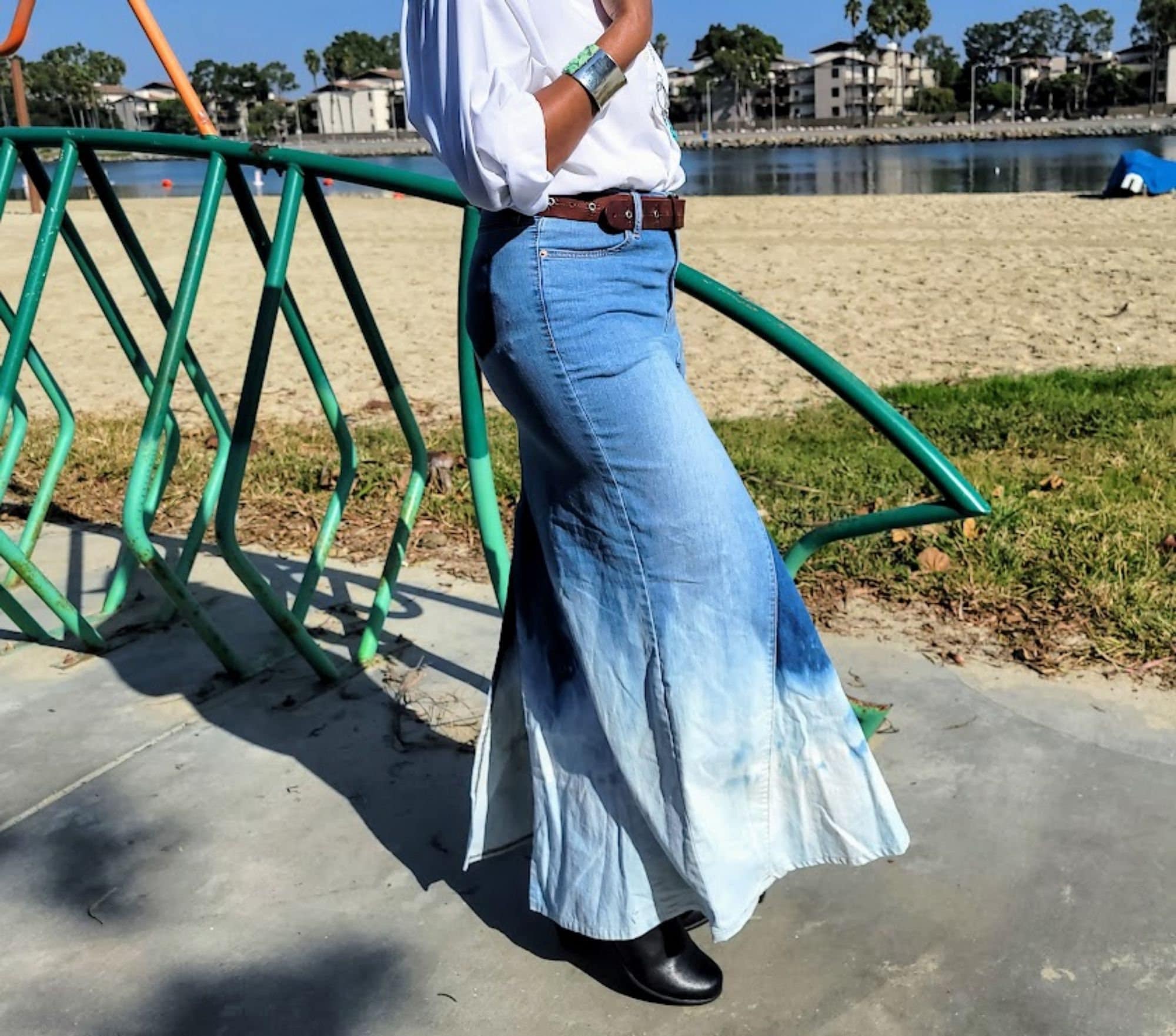 Knee length denim sales skirt size 20