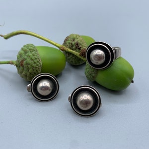 Set of Ring and Vintage Jewelery Silver Clip on earrings Stamped 830S Modern Style 1970s Retro Style Sweden