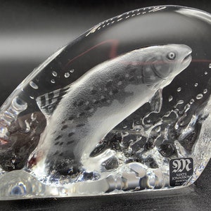 Swedish Crystal Glass Paperweight Mats Jonasson Maleras Målerås Made in Sweden Leaping Salmon Scandinavian glass Vintage Design