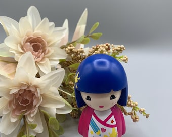 こけし 郷土玩具 伝統工芸品 Set of Mini Kokeshi Dolls Cute Japanese Collectible Kokeshi Dolls From ZOE Kimmidoll ZOE