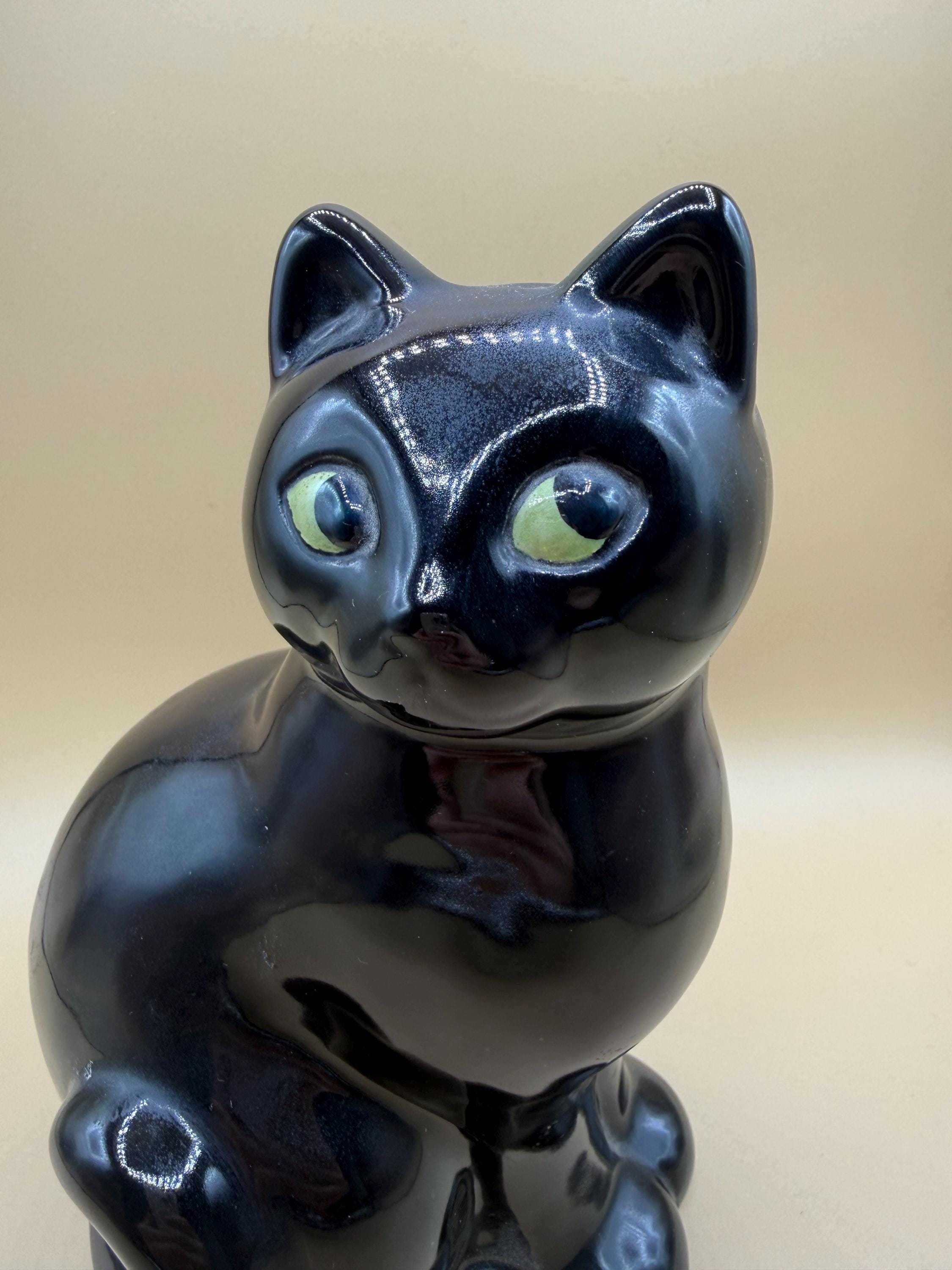 大型ヴィンテージ ミッドセンチュリー磁器製 黒猫の置物 緑の目 彫像 