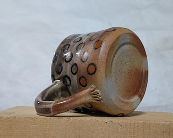 Woodfired Polka Dot Hand Mug 4