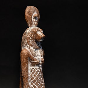 Lady of war - Great statue for goddess sekhmet, ptah&#39;s wife made from strong granite stone, made in Egypt