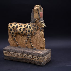 Egyptian Statue of Hathor Protecting Psammetik Sculpture heavy gold leaf stone made in Egypt