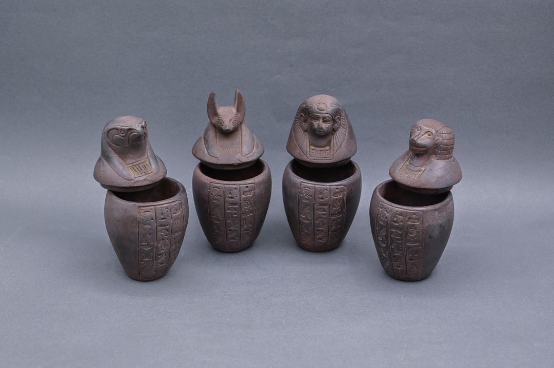 エジプトのカノプス壺セット：ホルスの息子たちの石の芸術 - Etsy 日本
