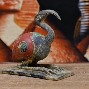 Statue of Ibis (the god Thoth), God of wisdom and knowledge. Made of stone. Handmade, made in Egypt - egyptian mythology - antiques .