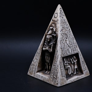 pyramids Egyptian Art Pharaonic inscriptions black made in egypt