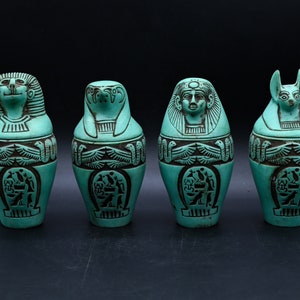 エジプトのカノプス壺 4 個セット - イムセット、ハピ、ケベセヌエフ