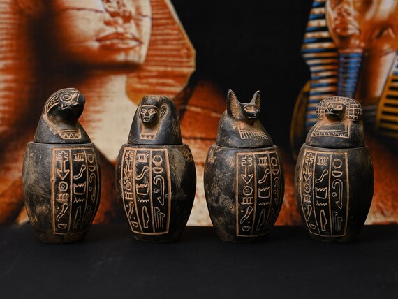 カノプス壺 4 個セット オルガン 彫刻 古代エジプト美術 重厚な カノプス壺 4 個セット オルガン 彫刻 古代エジプト美術 重厚な