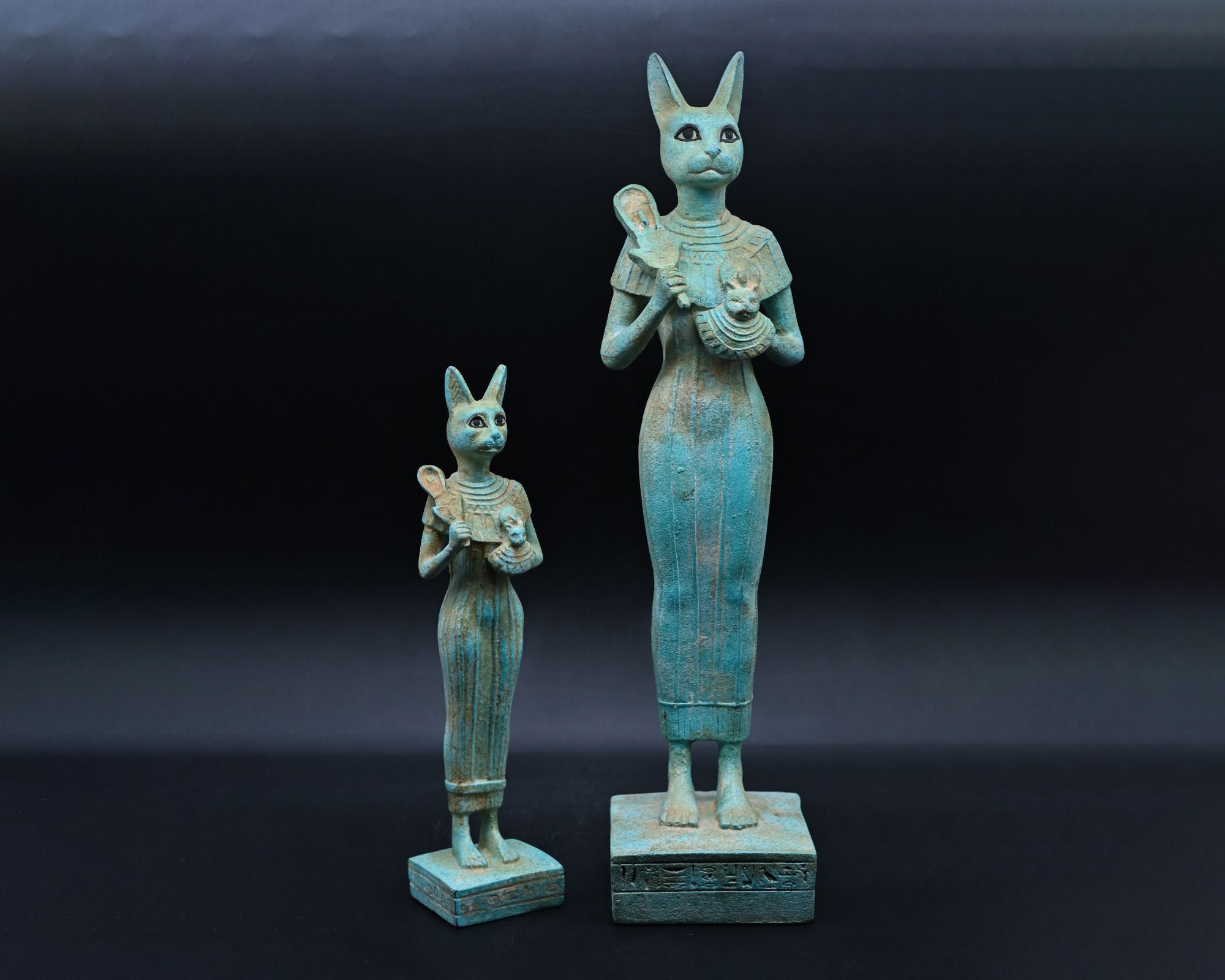 バステト　エジプトの女神 エジプトの女神バステト猫の像 エジプトで作られた大きな石像 - Etsy 日本