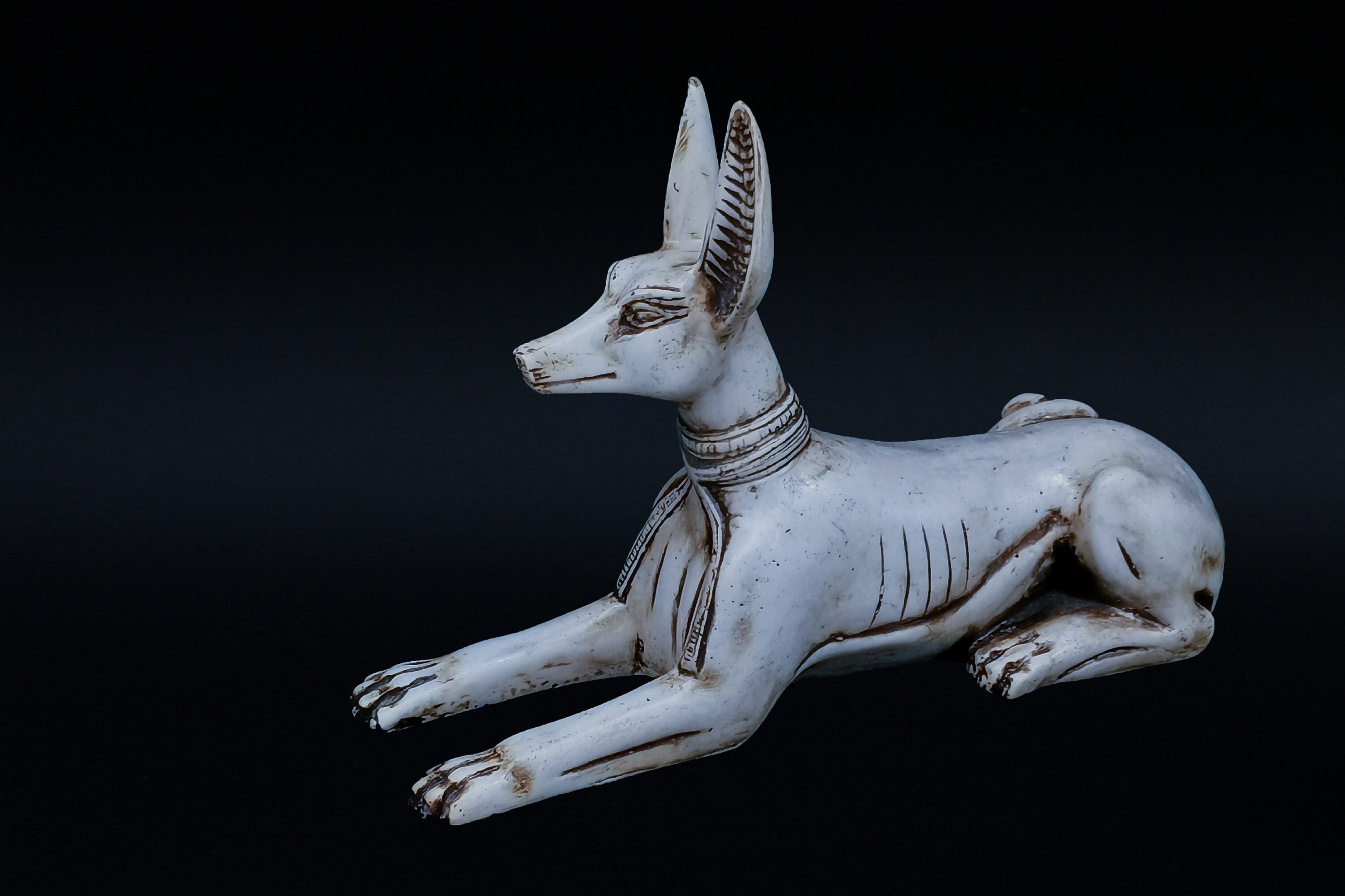 アヌビス犬ジャッカルの置物エジプトの神の像白（5サイズ