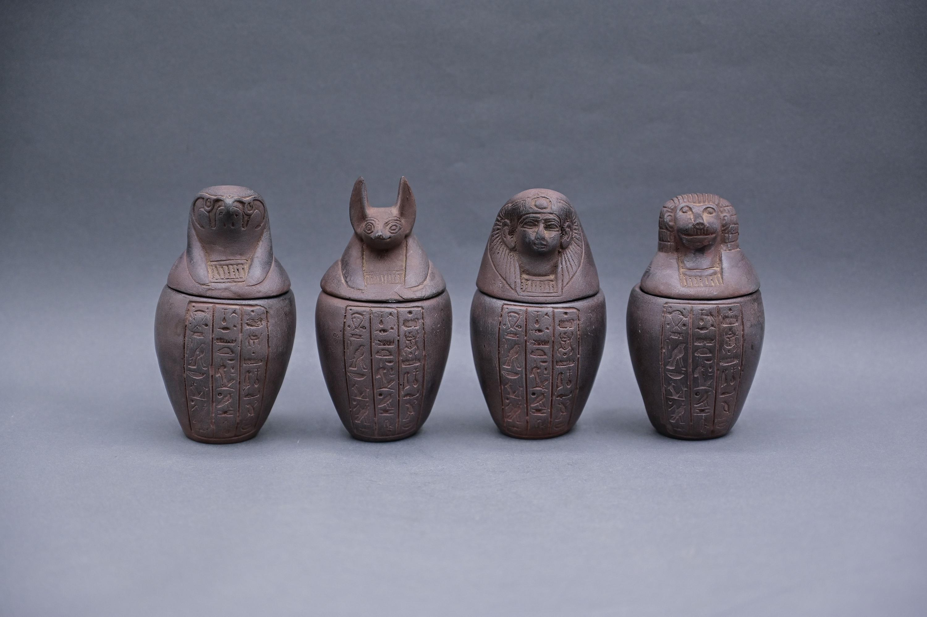 エジプトのカノプス壺セット：ホルスの息子たちの石の芸術 - Etsy 日本