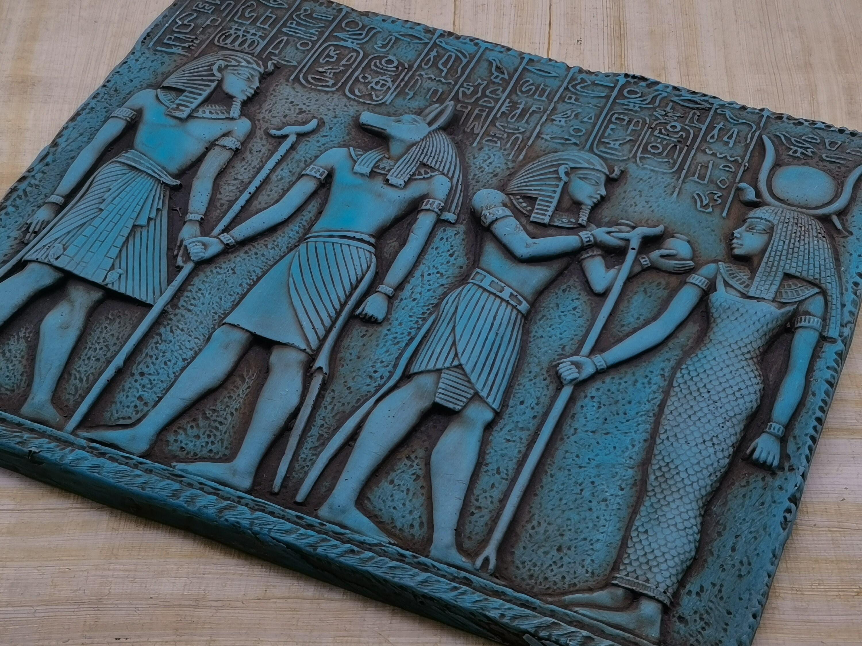 古代エジプト美術 壁面レリーフ ツタンカーメンとアヌビス
