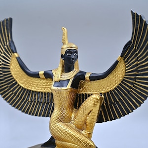 Estatua egipcia de la diosa maat diosa de la justicia Alas abiertas grandes hechas en Egipto imagen 1