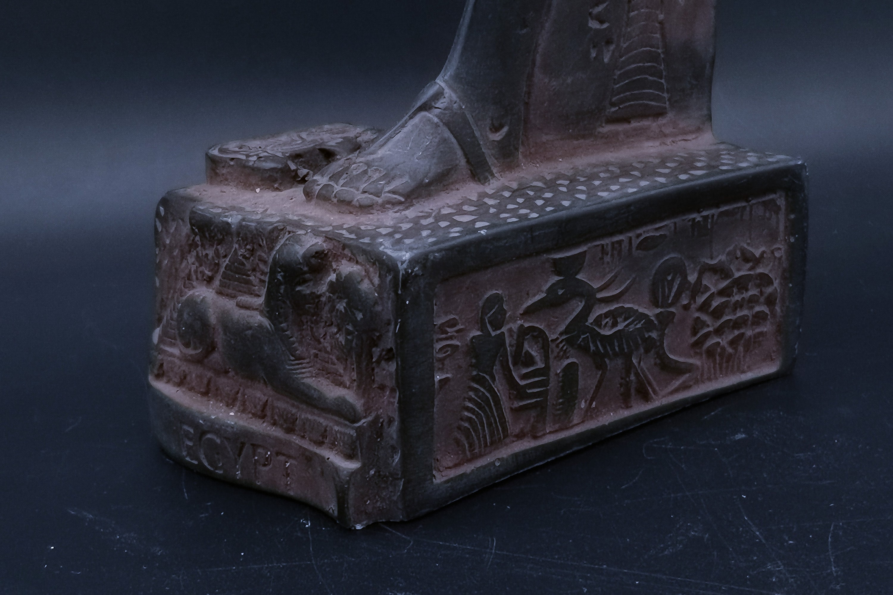 彫刻古代エジプト神話ハトー(Hathor)顔置物 居間玄関書棚茶室 装飾品工芸品 彫刻古代エジプト神話ハトー(Hathor)顔置物 居間玄関書棚茶室