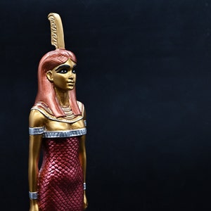 Egyptian statue of Goddess maat Goddess of Balance and Truth ( 2 color ) made in egypt