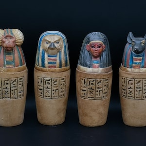 カノプス壺 4 個セット オルガン 彫刻 古代エジプト美術 重厚な カノプス壺 4 個セット オルガン 彫刻 古代エジプト美術 重厚な