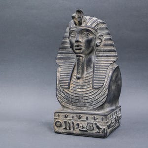 Unique Ancient Egyptian statue of King Tutankhamun Head Statue stone made in egypt