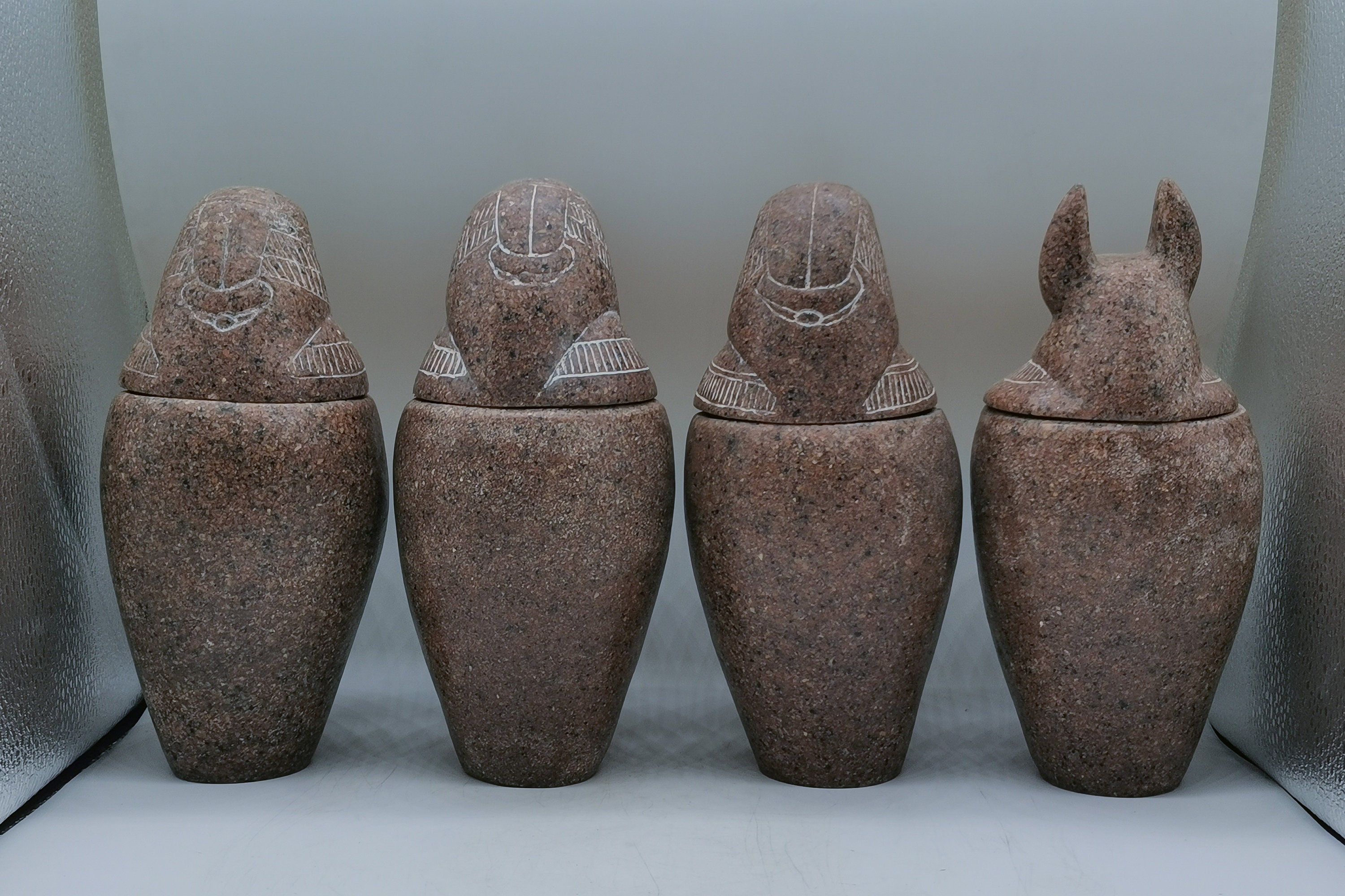 カノプスの壺　レプリカ カノプス壺/レプリカ/小物入れ/エジプト製/4点セット - メルカリ