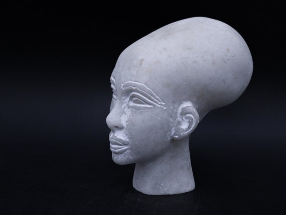 EGYPT ～エジプト～HUMAN An ancient Egyptian's complete genome has been read for the
