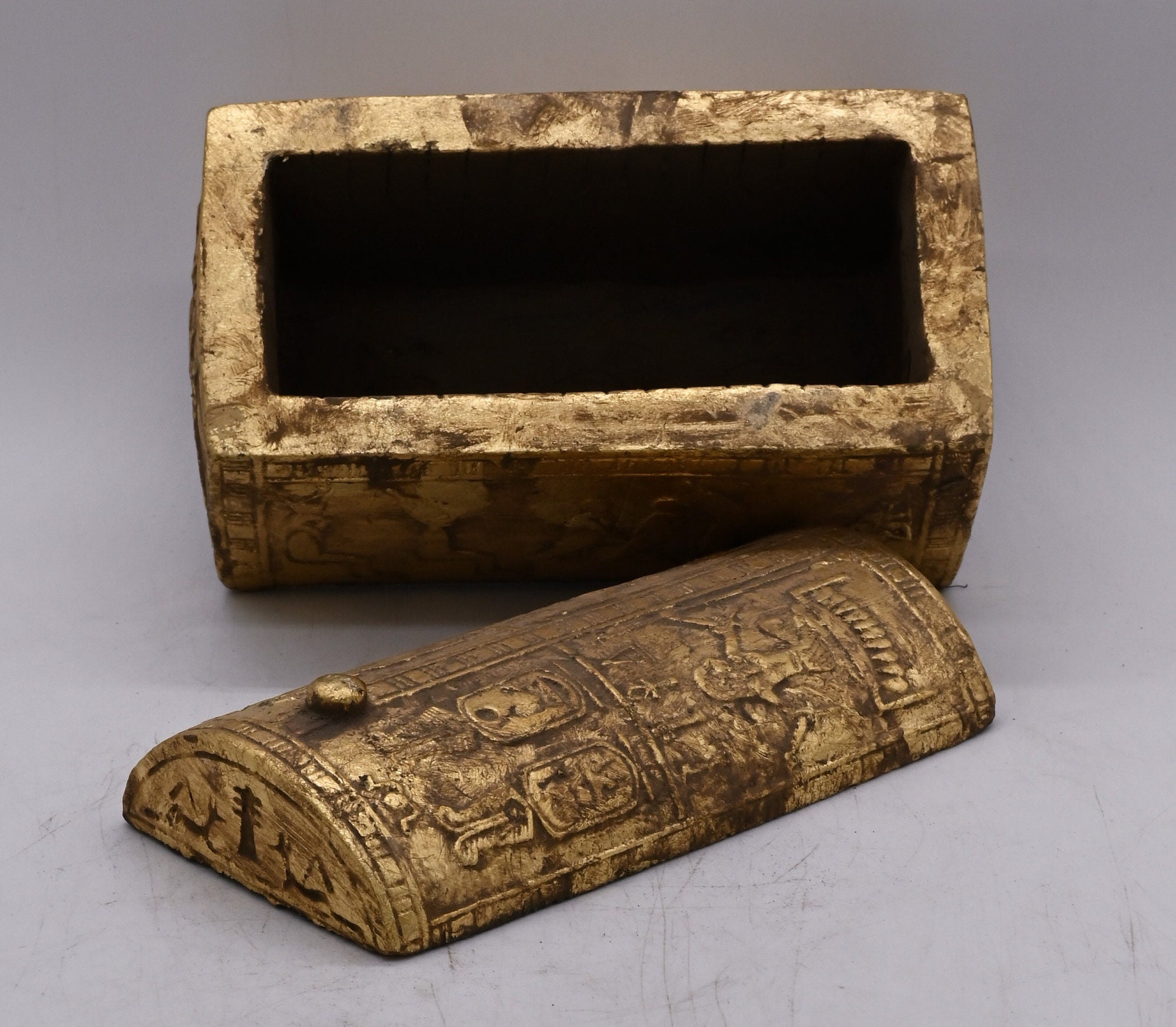 Egyptian Art Box Decorated Pharaonic Inscriptions Gold Leaf Made in ...
