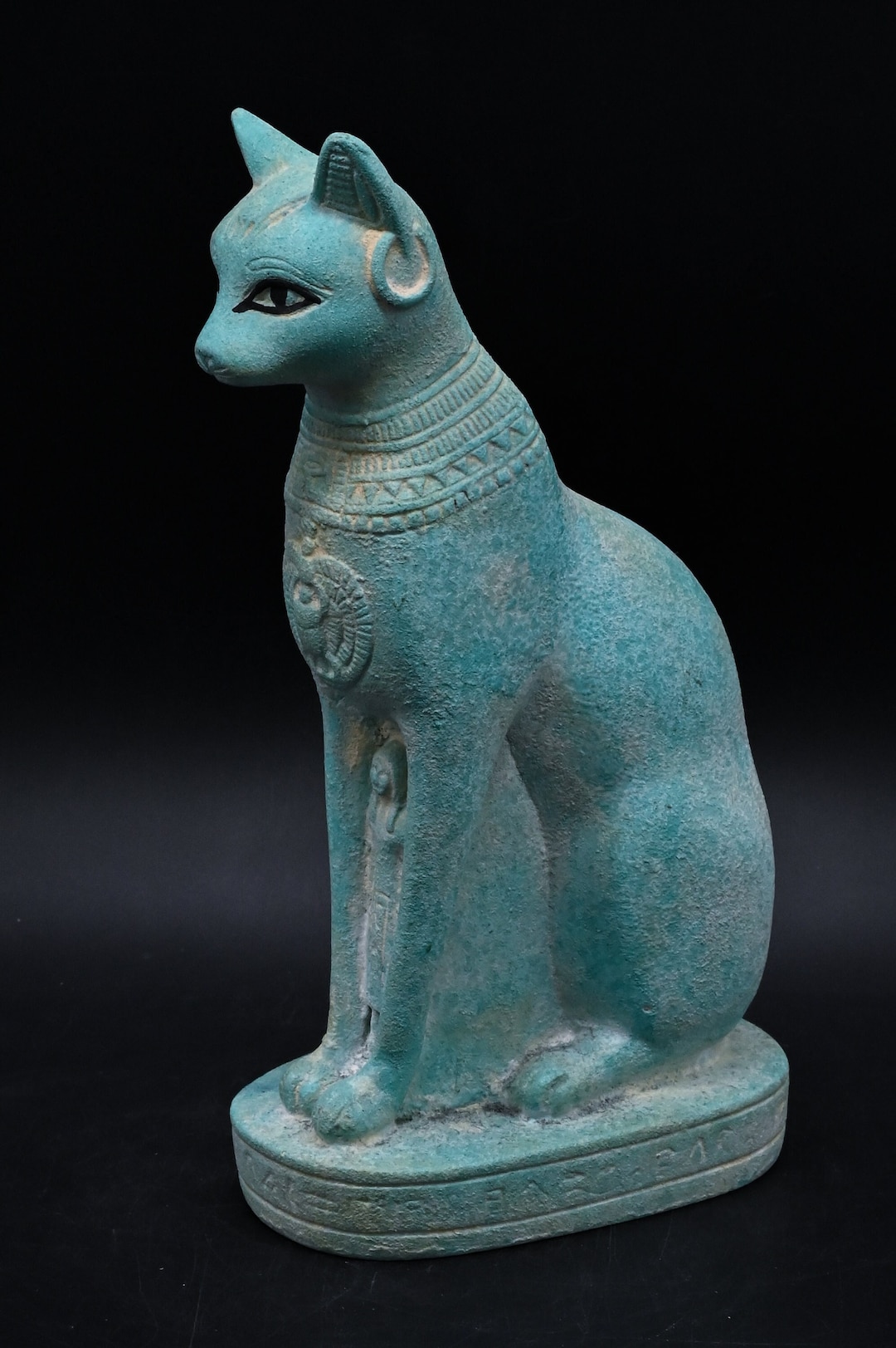 石彫 石像 猫 バステト女神像 古代エジプト神 ベージュ系