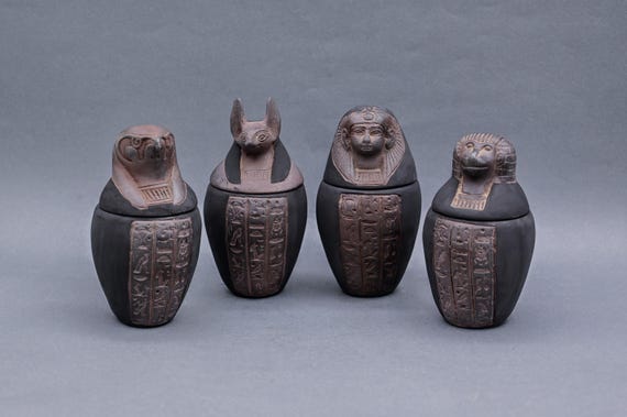 エジプトのカノプス壺：ホルスの息子セット、石の装飾 - Etsy 日本