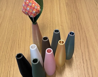 Modern flower vase – 3D printed – stylish, sustainable and individual