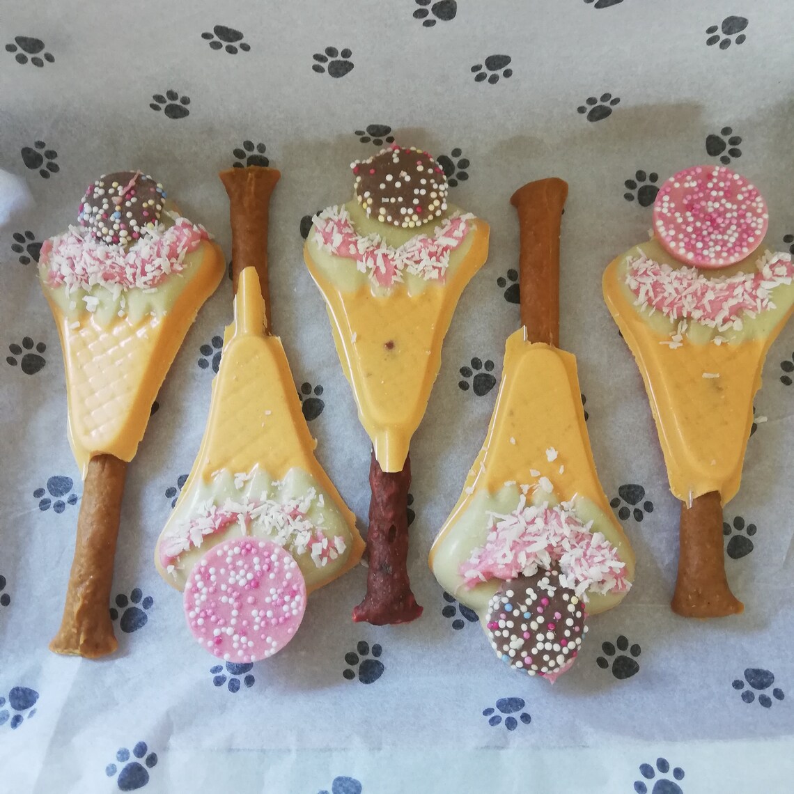 Dog treats.. Dog chocolate.. Dog gifts.. Puppy treats.. Pet Etsy