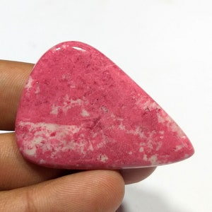 63 Carat, Natural !! Thulite Cabochon Gemstone, Loose Thulite Cabochon Gemstone, Top Quality Thulite Gemstone For Jewellery Use, 43X30X5 MM.