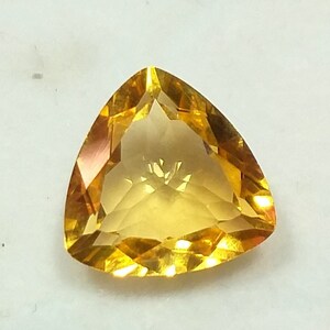 4 Carat. Natural Citrine Quartz Faceted 12X12X5 MM Checker Board Trillion Shape. For Ring / Pendant Reasonable Price. Loose Gemstone.