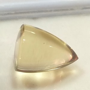 9 Carat, Beautiful Natural Lemon Quart Bullet Cabochon Gemstone, Excellent Quality Handmade Cabochon, Bullet Shape 14x10 MM, Loose Gemstone.