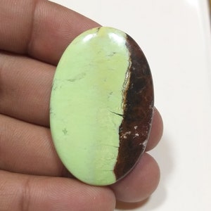 Lemon Chrysoprase Cabochon / High Quality Lemon Chrysoprase Gemstone / For Jewelry / Oval Shape / 50 Carat. / 40x26x5 MM. / Loose Gemstone.