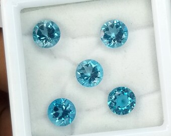 Swiss Blue Topaz Faceted Sparkling Stone Square Shape Normal Cut Reasonable Price Loose Gemstone. Sezer Cutting 22 Carats 15x15x11 MM Swiss Blue Topaz Faceted Sparkling Stone Square Shape Normal Cut Reasonable Price Loose Gemstone. Sezer Cutting 22 Carats 15x15x11 MM