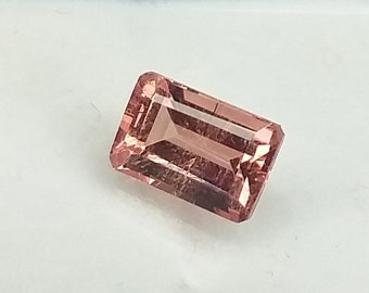 2 Karat. Natur Pfirsich Farbe Turmalin Facettiert Schliff 8x5x4 MM. Ascher Cut Rechteck Form. Kalibrierte Größe Attraktiver Preis. Lockerer Edelstein.