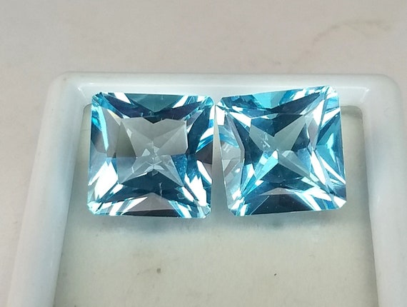 Swiss Blue Topaz Faceted Sparkling Stone Square Shape Normal Cut Reasonable Price Loose Gemstone. Sezer Cutting 22 Carats 15x15x11 MM Swiss Blue Topaz Faceted Sparkling Stone Square Shape Normal Cut Reasonable Price Loose Gemstone. Sezer Cutting 22 Carats 15x15x11 MM