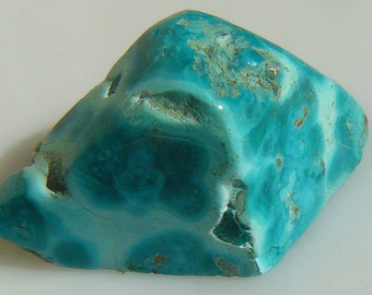 Dioptasa - Forma libre pulida con crisocola y bornita en cuarcita - PEQUEÑO: 20x11x11 mm / 1,8 g - Alto Katanga, República Democrática del Congo