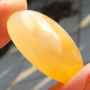 Achat Cabochon - Ost Java, Indonesien - Hochglanzpoliert - 27x20x9mm / 30.5 Carats (6.06g) - Verträumtes Gelb Orange Eisen Oxide Muster