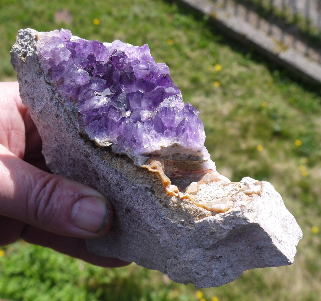 Amethyst - Geode Section in Basalt - Jozini, Kwazulu Natal, South ...