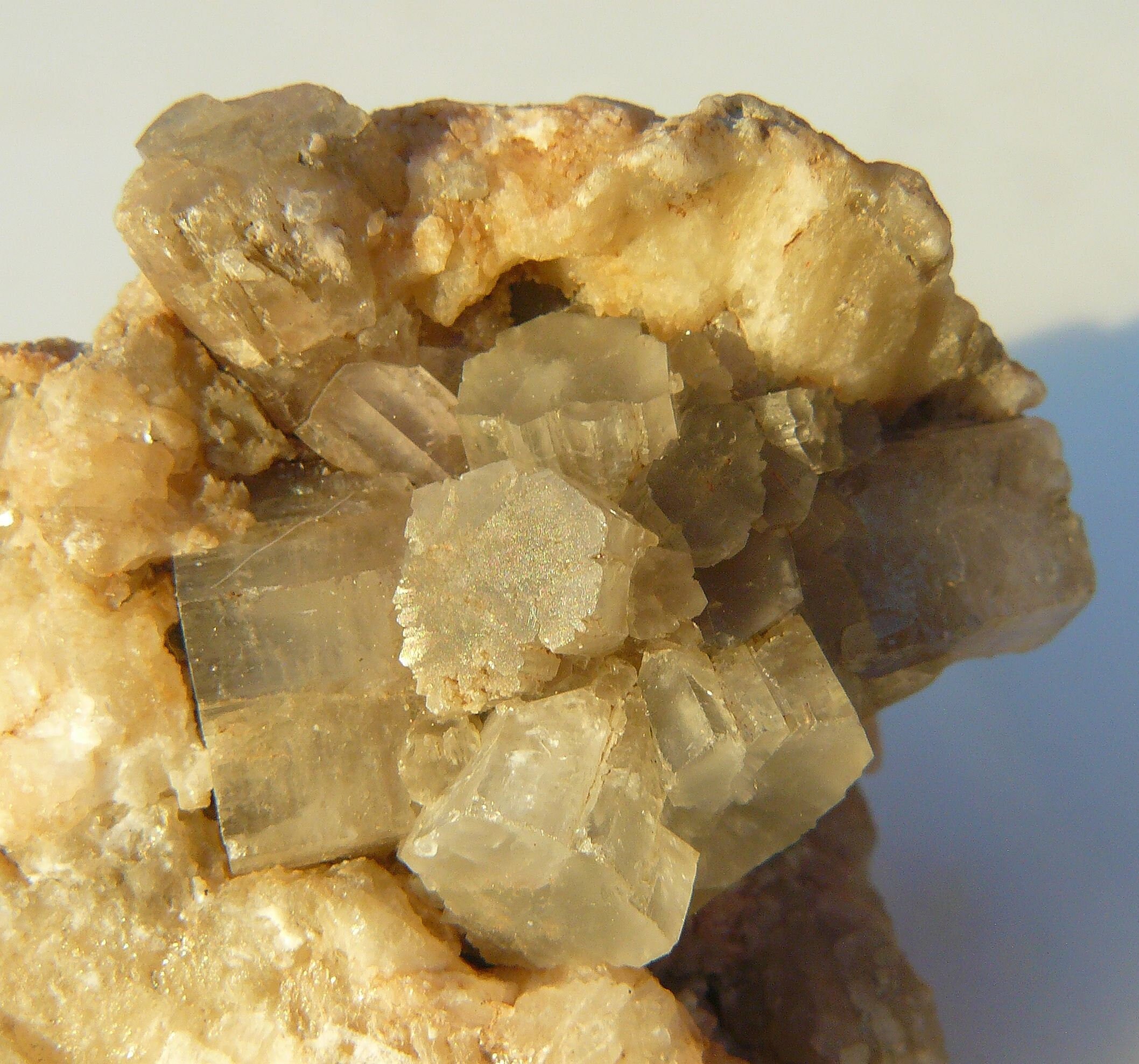 Aragonite in Matrix - Los Molinillos - La Vacariza, Minglanilla, Spain - 65x55x35mm / 94.6g - 1970's Specimen, Pale Green and Lilac Crystals