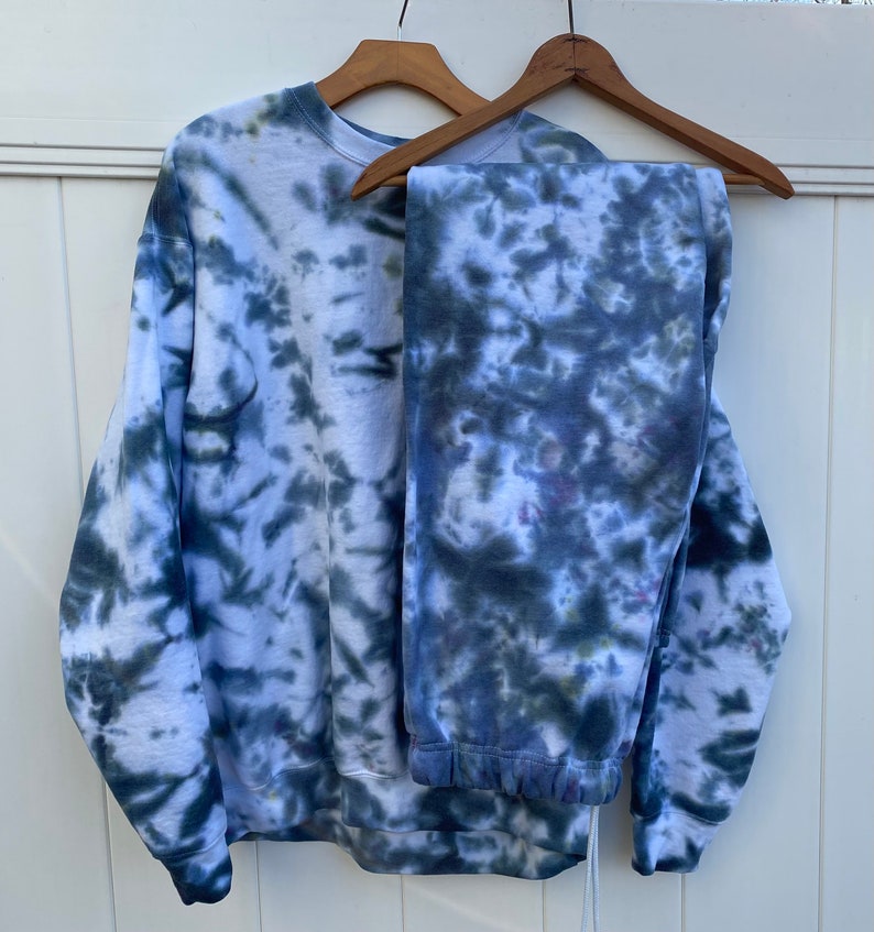 Matching tie dye hoodies Clearance