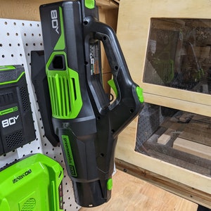 Pegboard Mount For Greenworks Pro Leaf Blowers 24v, 48v, 60v, and 80v