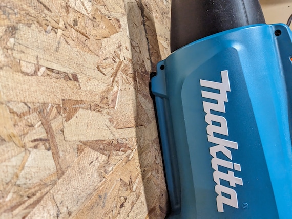 Makita xbu03z online attachments