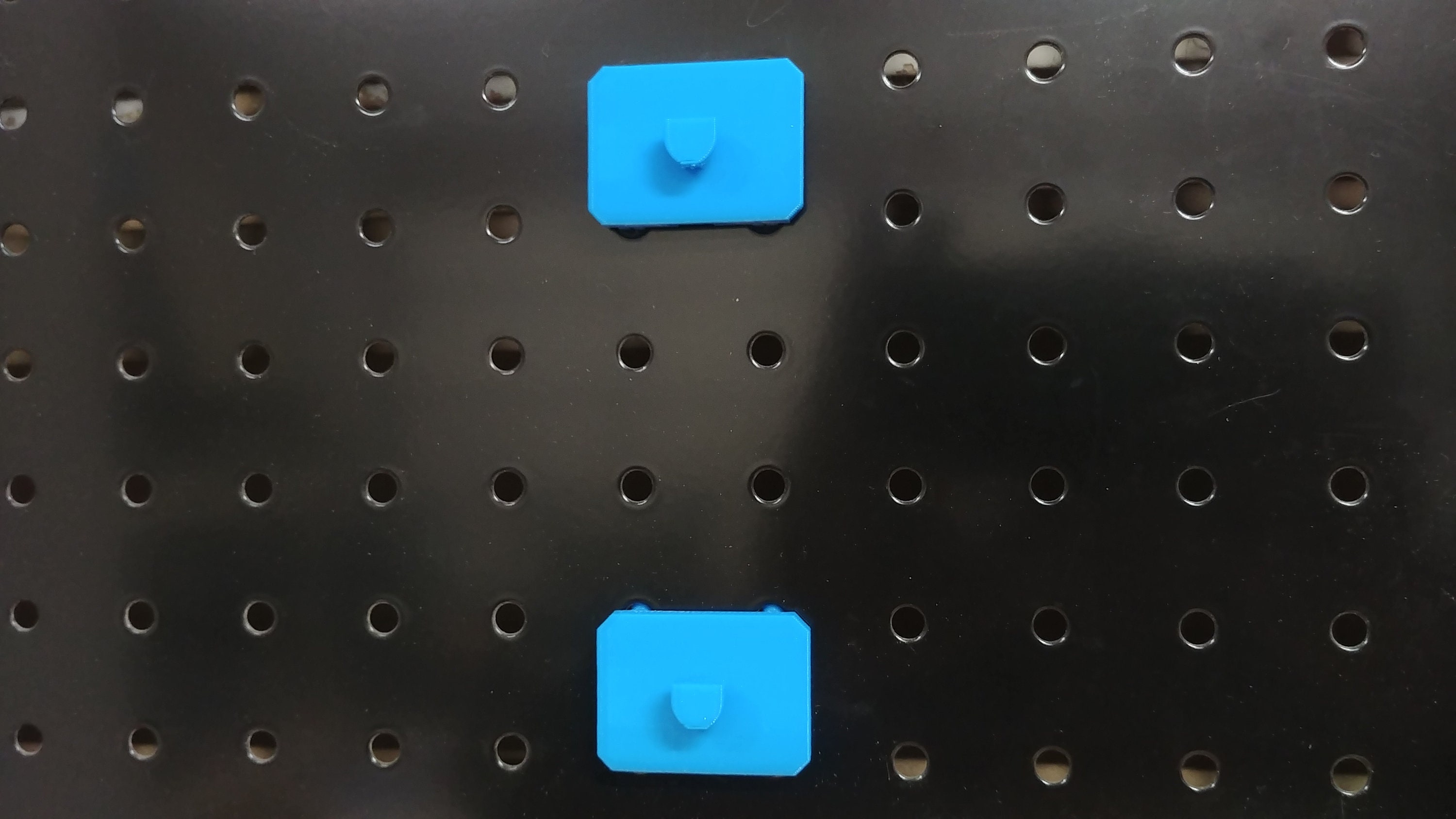 Milwaukee M12 Pegboard Mount for 48591204 Quad Battery 12v Etsy